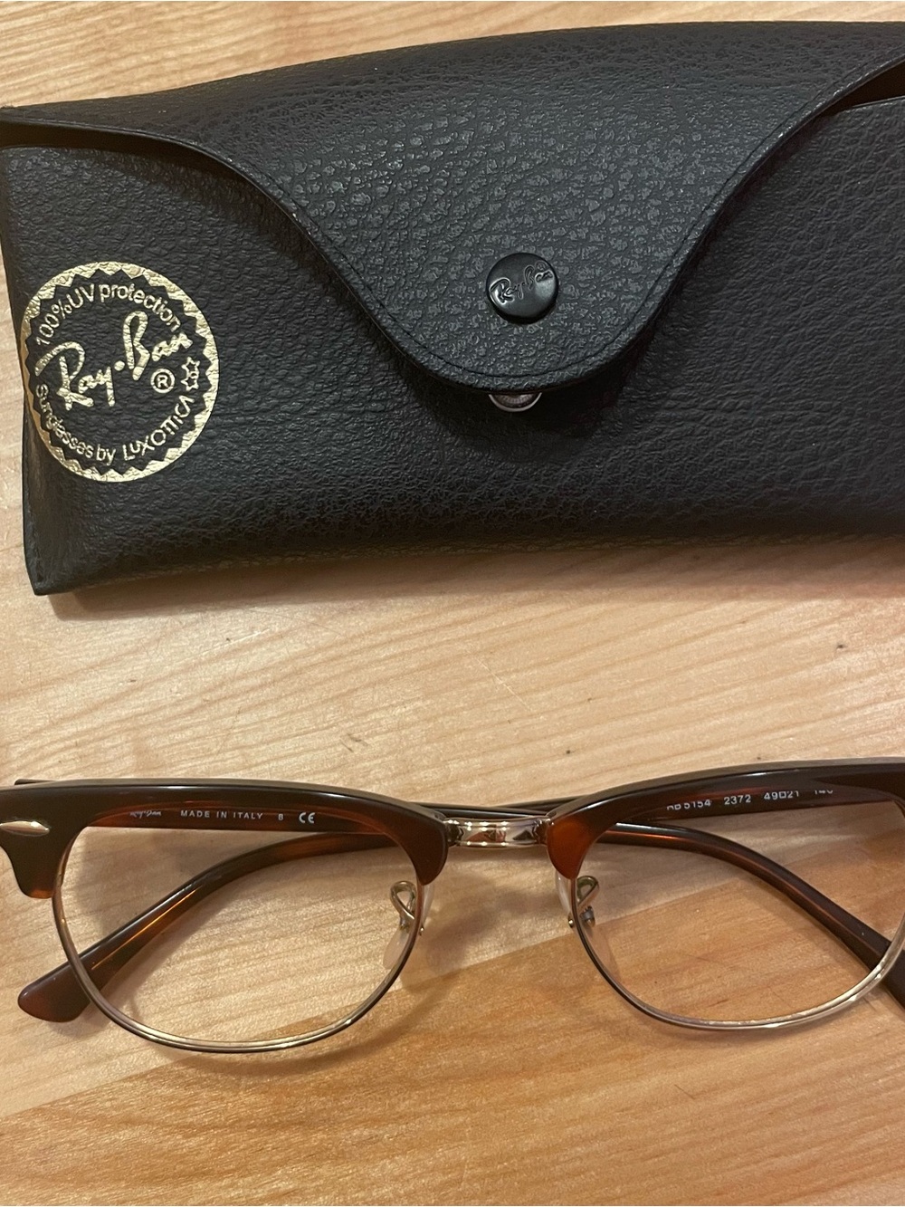 Ray-Ban Brown Tortoiseshell and Gold Clubmaster Frames and case